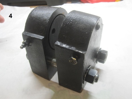 Help Identify  : 5" tall  x 3-3/4 x 3-3/4 none